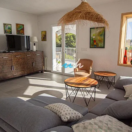 Marina Villa *